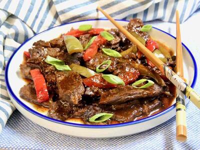 طرز تهیه استیک فلفلی؛ طعمی تند و خوشمزه