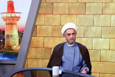 محسن آتشکار: امام رضا هنگام چیدن سفره، درس تک‌خور نبودن می‌دادند (فیلم)