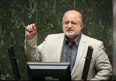 قاضی‌پور: همه در ایران، تراکتور را دوست دارند