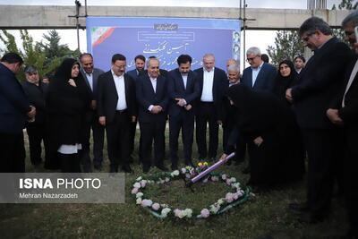 کلنگ‌زنی پروژه نگارخانه و مجموعه هنری مراغه توسط معاون رئیس جمهور