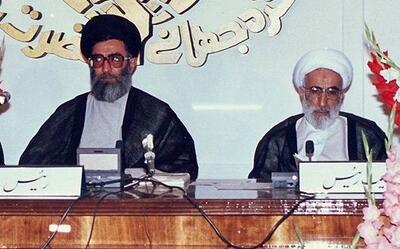 سفر در زمان؛ «آیت الله جنتی در کنار رهبر انقلاب و در مسیر بازدید از جبهه»؛ سال 59