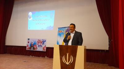 معلمان پرورش‌دهندگان نسل آینده‌ساز کشور هستند