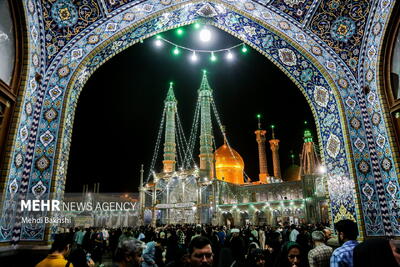 بزرگداشت جان‌باختگان حادثه بندر شهید رجایی درحرم بانوی کرامت برگزار شد