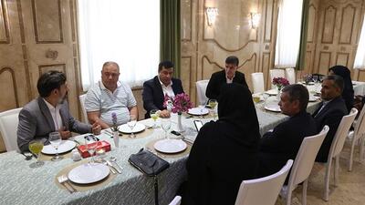 بازار مشترک فرش کرمان و بخارا تشکیل شود | ازبکستان تسهیل کننده صادرات ایران به اروپا