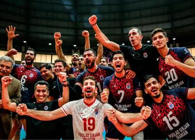 نمایندگان ایران وارد ناگویا شدند - پارس فوتبال
