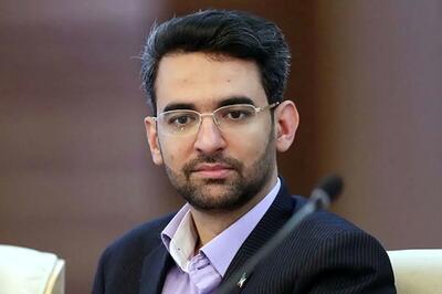 سلفی معنادار آذری جهرمی؛ وزیر اقتصاد مشخص شد؟/عکس