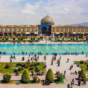 از میدان نقش جهان اصفهان تا حافظیه در شیراز