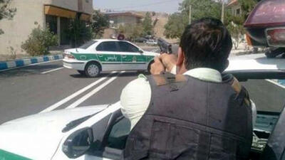 شلیک هوایی پلیس، سارقان موبایل را زمین‌گیر کرد