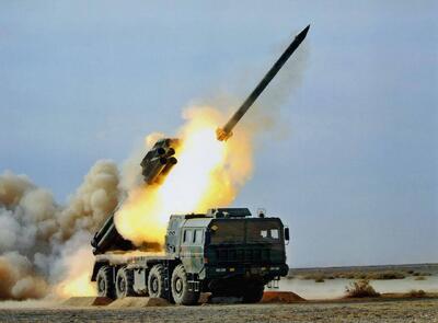 سیستم موشکی پرتاب چندگانه Smerch ۹K۵۸ MLRS | رویداد24