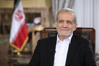 تبریک پزشکیان برای قهرمانی وزنه‌برداری نوجوانان