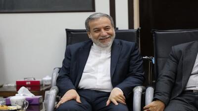 نمره قبولی عملکرد وزارت خارجه از نمایندگان مجلس خبرگان رهبری