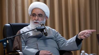 شب‌زنده‌دار: منشور ۲۰ صفحه‌ای رهبری راهنمای حوزه‌های عالم تشیع است