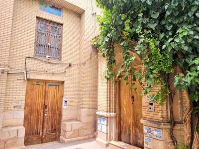 سردر این خانه‌های شیراز شبیه یک ترانه دلنشین از معین است! - چیدانه