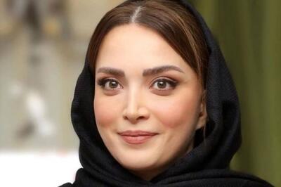 خودنمایی بهنوش طباطبایی با یک استایل شیک و جذاب+تصویر