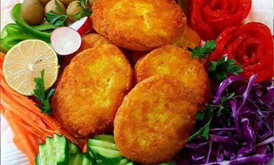 طرز تهیه غذایی ارزان و خوشمزه کوکو پیاز