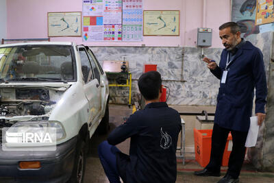 مجوز فعالیت خیران مهارتی در آذربایجان غربی صادر شد