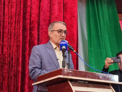 استاندار کهگیلویه وبویراحمد:آموزش و پرورش را سیاسی نکنیم