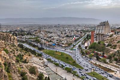 شیراز در طول سال حتی یک روز آلودگی ندارد