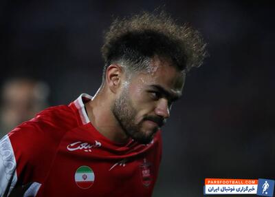 اوستون ارونوف ستاره پرسپولیس راهی خرم‌آباد شد