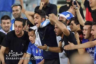 اصرار بخشی از هواداران به جذب سرمربی خارجی بزرگ - پارس فوتبال