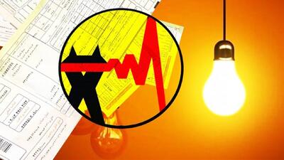 اقدام بی‌نظیر زن سیرجانی وسط چهارراه بعد از قطع برق!