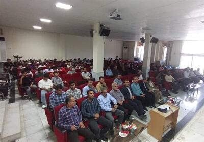 105 معلم و دانش‌آموز برتر در جنوب بوشهر تجلیل شدند - تسنیم