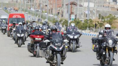 ورود ۳۲ موتورسوار لهستانی به اصفهان
