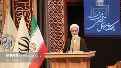 آیت الله اعرافی:حوزه علمیه قم بستری برای ظهور انقلاب اسلامی فراهم آورد