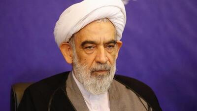 قمی: تبلیغ بین‌الملل هویت حوزه‌های علمیه است