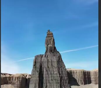 صخره ای به شکل سر فیل در نزدیکی هانتسویل آمریکا