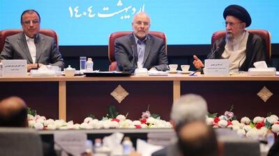 قالیباف در شورای برنامه‌ریزی گلستان: در جنگ اقتصادی هستیم