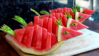 روش سریع و زیبا برای برش هندوانه در مهمانی