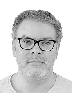 دشمنان علم اقتصاد