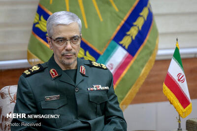 سرلشکر باقری: تجهیزات دفاعی شبکه محور و هوشمند هستند
