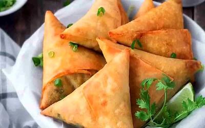 طرز تهیه سمبوسه عراقی؛ پیش‌غذای خوشمزه و مجلسی با بلغور گندم
