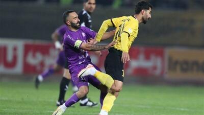 هوادار یک -  سپاهان یک ؛ تیم کارترون در  بحران