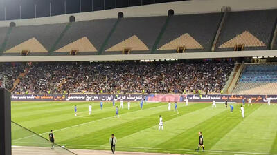 همدردی هواداران استقلال با هاشمی‌نسب: مهدی سرطلایی! - پارس فوتبال