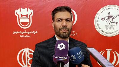 صحبت های میرزایی رئیس هیئت کشتی اصفهان - پارس فوتبال