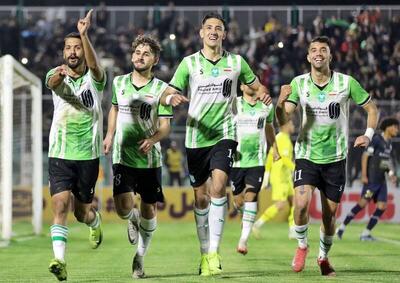 فیلم/ گل اول خیبر به پرسپولیس توسط فرید امیری - پارس فوتبال