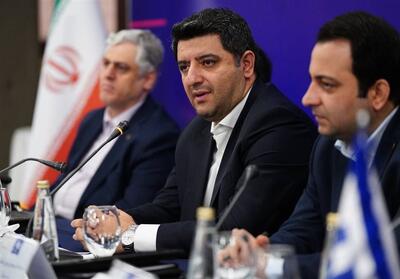 اصلاح نگاه ذی‌نفعان مختلف به نظام بانکی ضروری است - تسنیم
