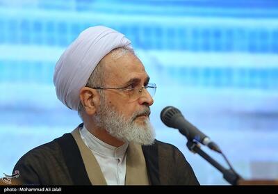 سه ویژگی اساسی در سیره آیت‌الله حائری یزدی - تسنیم