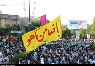 جشن میلاد امام رضا (ع) در تهران با حضور 2000 مددجو - تسنیم