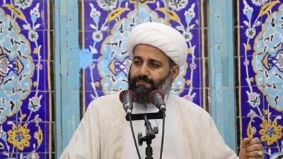 حوزه علمیه سپر دفاعی دین و انقلاب است