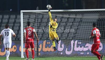 یک نیمه‌ کلین شیت به نام گلر جوان پرسپولیس