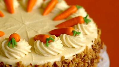 طرز تهیه کیک هویج کافی شاپی، پوک، نرم و خوشمزه