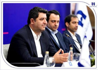 اصلاح نگاه ذی‌نفعان مختلف به نظام بانکی یکی از مهمترین ضرورت‌ها در نظام اقتصادی کشور است | اقتصاد24