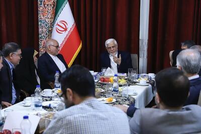 عارف: مبنای کار دولت اجرای برنامه هفتم و اصلاح ساختار اقتصادی است