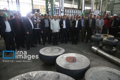 مدیرعامل سازمان صنایع کوچک از شهرک‌های صنعتی اسفراین بازدید کرد