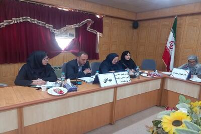 برگزاری کرسی‌های آزاداندیشی با موضوع پوشش در دانشگاه آزاد تیران