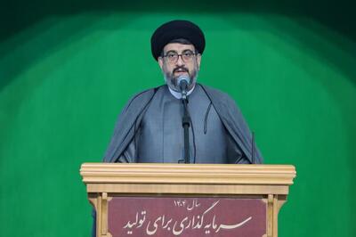 دشمن برای از بین بردن تمدن تلاش می‌کند